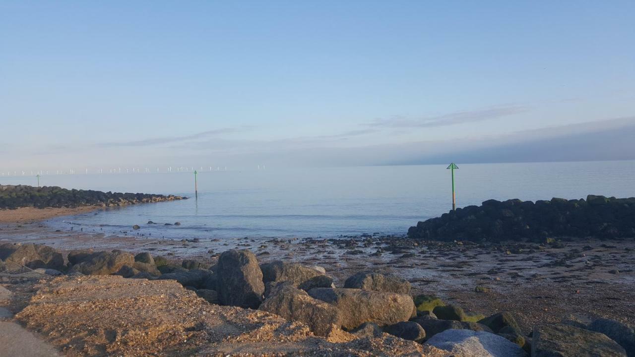 Caravan Beach Holiday Hotel Saint Osyth Buitenkant foto