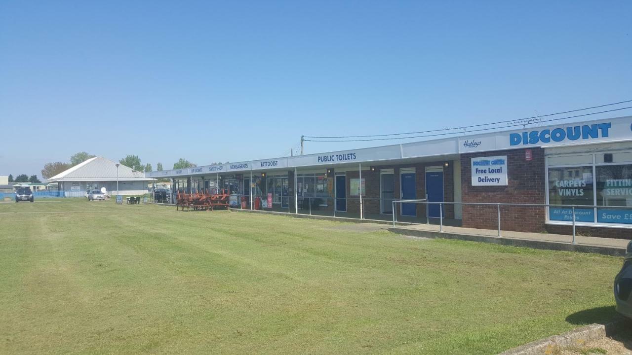 Caravan Beach Holiday Hotel Saint Osyth Buitenkant foto